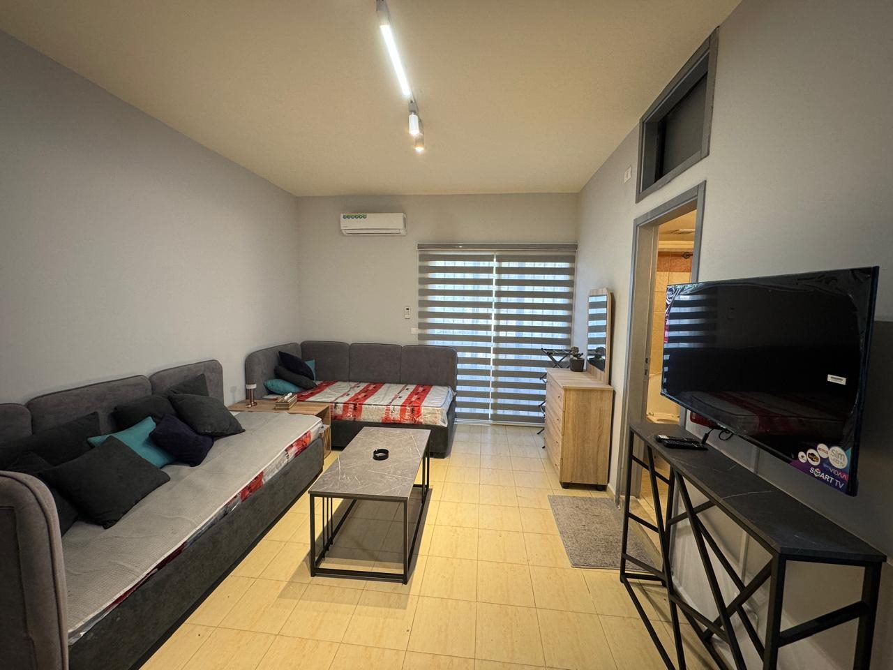 Ref (AF1.A.318)

Fully Furnished & Decorated Studio for Sale Near LAU | 6,3% ROI

-City: Blat
-Floor: GF
-Surface area : 61 sqm
-Price: 85,000$ (cash) 
- Bedrooms: 1
- Bathrooms: 1
- Living rooms: 1
- Balcony: 2
- Parking spots: 1 

- Features : 
*Mountain View
*One Minute From LAU
*High-end Finishing 
*Close To All Amenities 
*Prime Location
*Calm Area
*Double Wall
*Double Glass
*Electric Gate
*Fully Furnished 
*Fully Decorated 
*AC

Brokerage fees: 2.5 % in case of selling / 1 month rental value in case of rent. 

For more info, kindly contact us on 71 66 55 71 / 71 788 178 or message us on WhatsApp with your full name and the reference number of the property and we will contact you the soonest.

I SOLD is a member of the Real Estate Syndicate of Lebanon (REAL)

I SOLD (Lebanon), Zalka Highway, Zalka 690 Bld. 6th Floor

استوديو للبيع مفروش ومُجهّز بالكامل بالقرب من جامعة LAU | عائد استثماري (ROI) بنسبة 6.3%

- المدينة: بلاط
- الطابق: أرضي
- المساحة: 61 متر مربع
- السعر: 85,000 دولار (نقداً)
- غرف النوم: 1
- الحمامات: 1
- غرفة المعيشة: 1
- الشرفات: 2
- مواقف السيارات: 1

- الميزات:
* إطلالة جبلية
* على بعد دقيقة واحدة من جامعة LAU
* تشطيبات عالية الجودة (فاخرة)
* قريب من كافة الخدمات والمرافق
* موقع متميز
* منطقة هادئة
* جدران مزدوجة العزل
* زجاج مزدوج
* بوابة كهربائية
* مفروش بالكامل
* مُجهّز وديكورات كاملة
* تكييف هواء

رسوم الوساطه في حاله البيع ٢٫٥ ٪ وقيمة شهر في حالة الإيجار 

للمزيد من المعلومات، يرجى الاتصال بنا على  (71788178)(96171665571+) أو مراسلتنا على الواتساب مع الإسم الكامل والرقم المرجعي للعقار وسنتواصل معك في أقرب وقت

شركة  ( أي سولد )  عضو في نقابه الوسطاء والاستشاريين العقاريين في لبنان	 